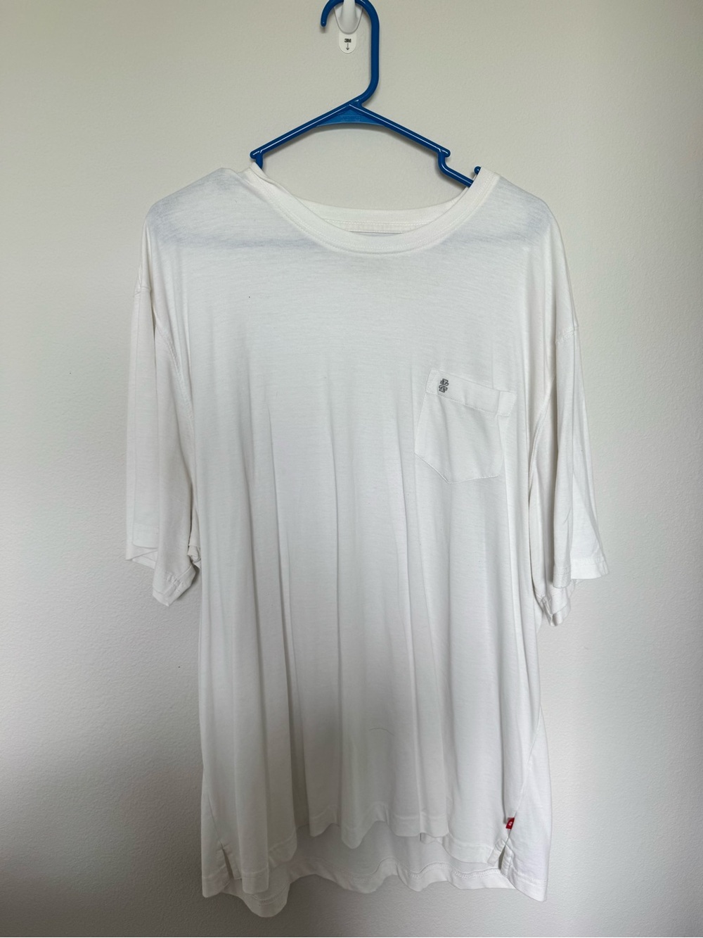 Izod White Short-Sleeve Pocket Tee